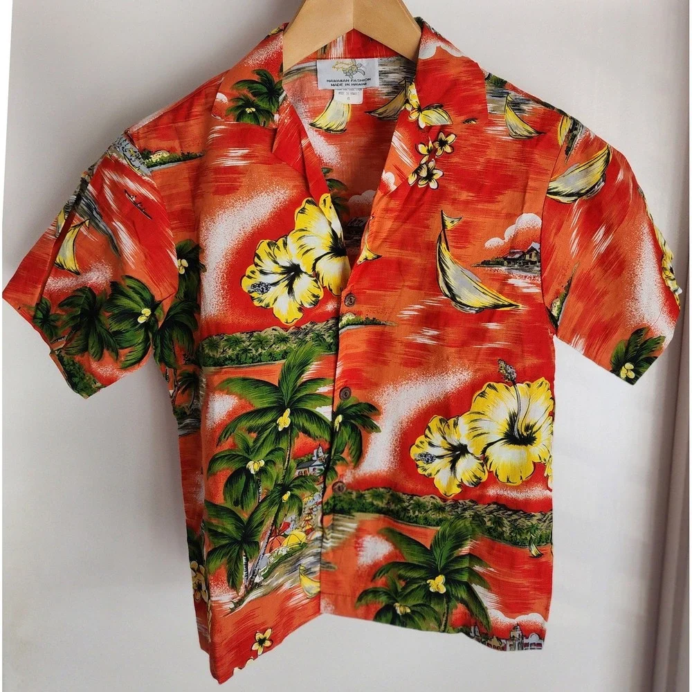 Vintage Hawaiian Fashion Made in Hawaii 2pc Set Shirt Shorts Boys 8 Sunset Aloha